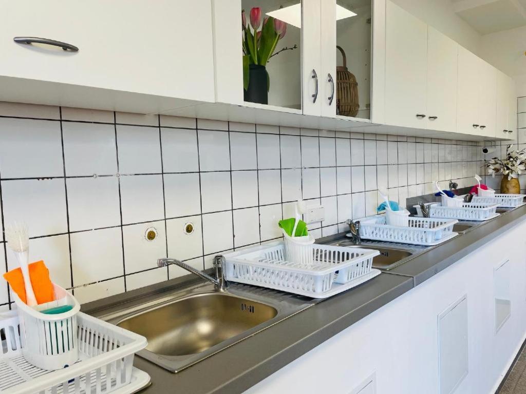 Sali Homes - Ferienwohnung In Kevelaer - Basic Bagian luar foto