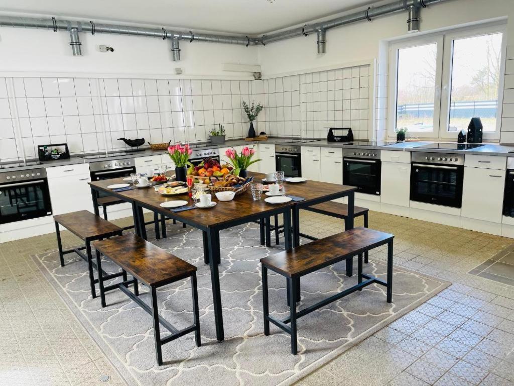 Sali Homes - Ferienwohnung In Kevelaer - Basic Bagian luar foto