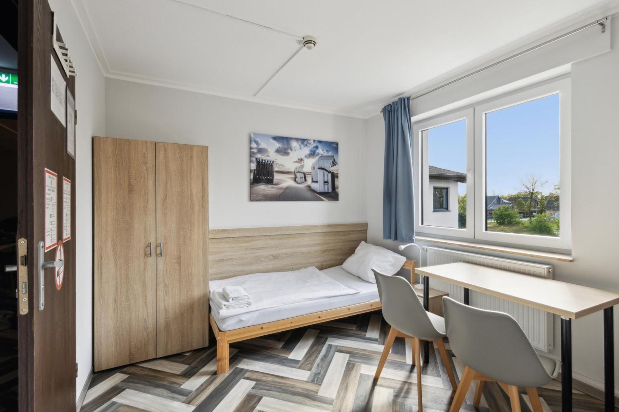 Sali Homes - Ferienwohnung In Kevelaer - Basic Bagian luar foto