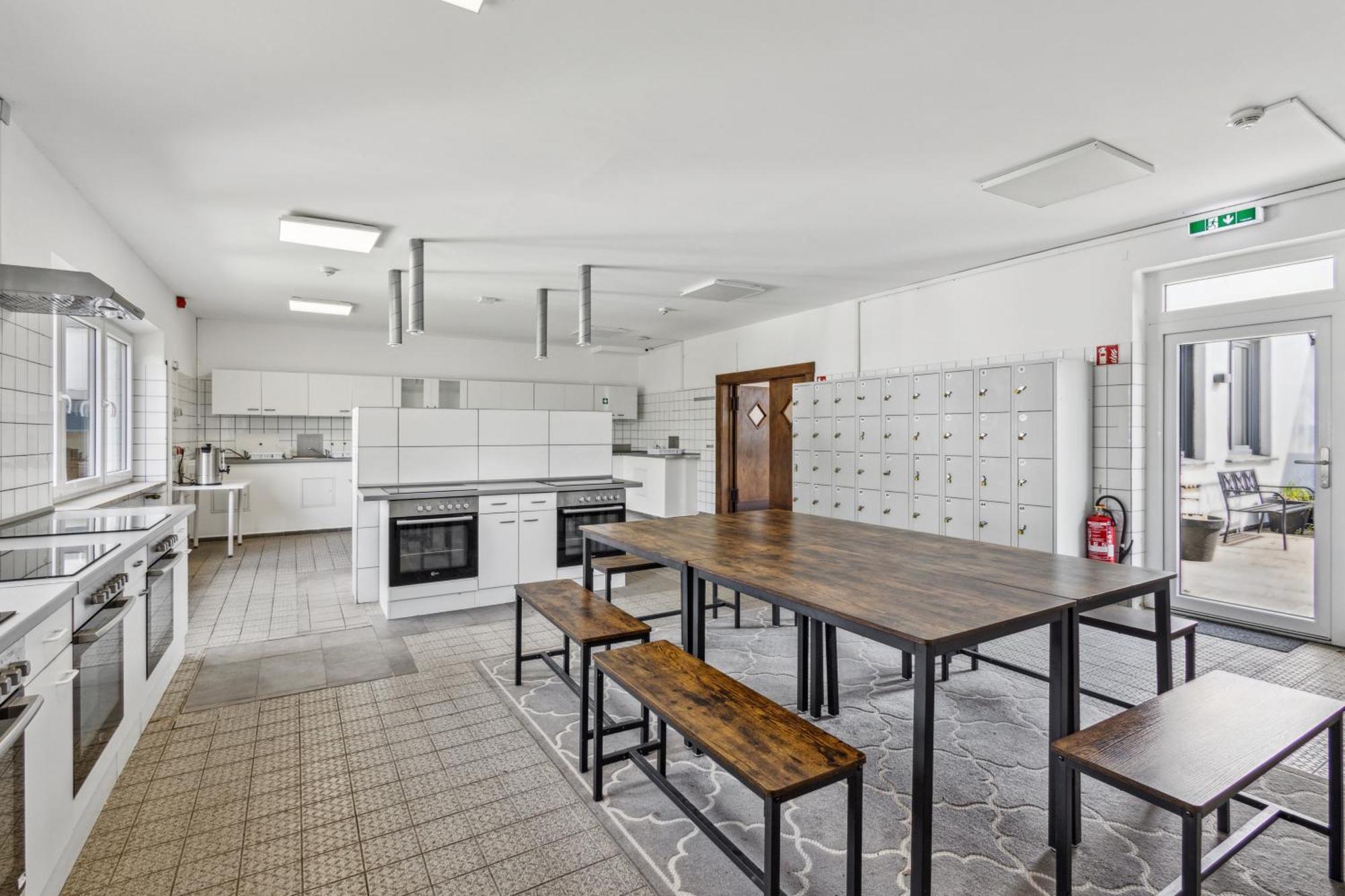 Sali Homes - Ferienwohnung In Kevelaer - Basic Bagian luar foto